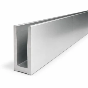 Perfil U a suelo para barandilla de cristal estilo minimalista. Sistema Infinity Glass Rail